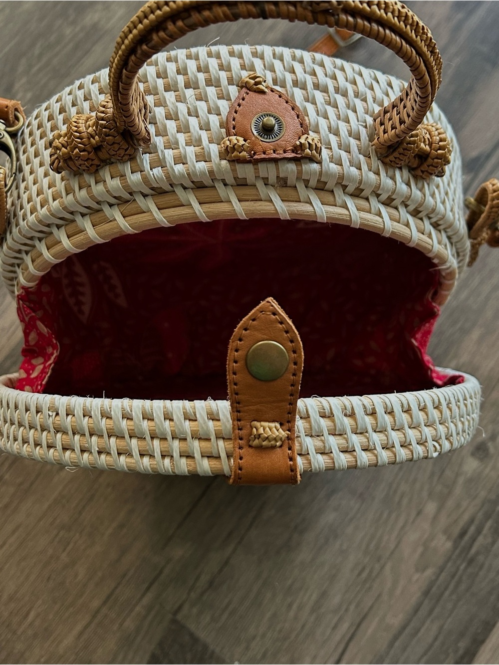 Round Woven Straw Crossbody Bag with Tan Trim - Picture 2 of 4
